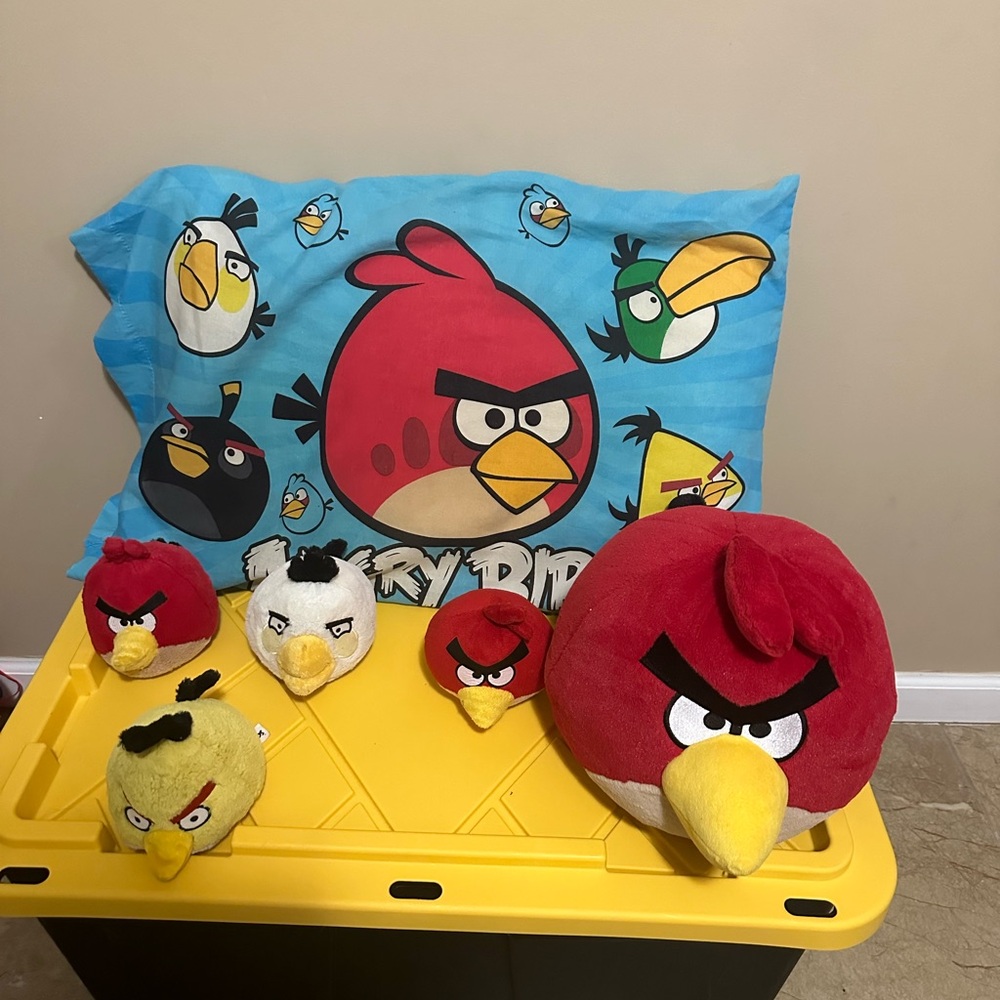 Angry bird plushies, all for price listed. Pillow in back not included.
